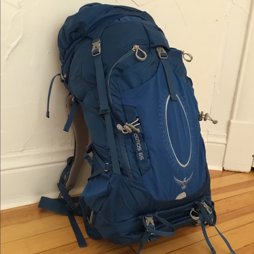 Osprey Atmos 65 Blue (size Medium)